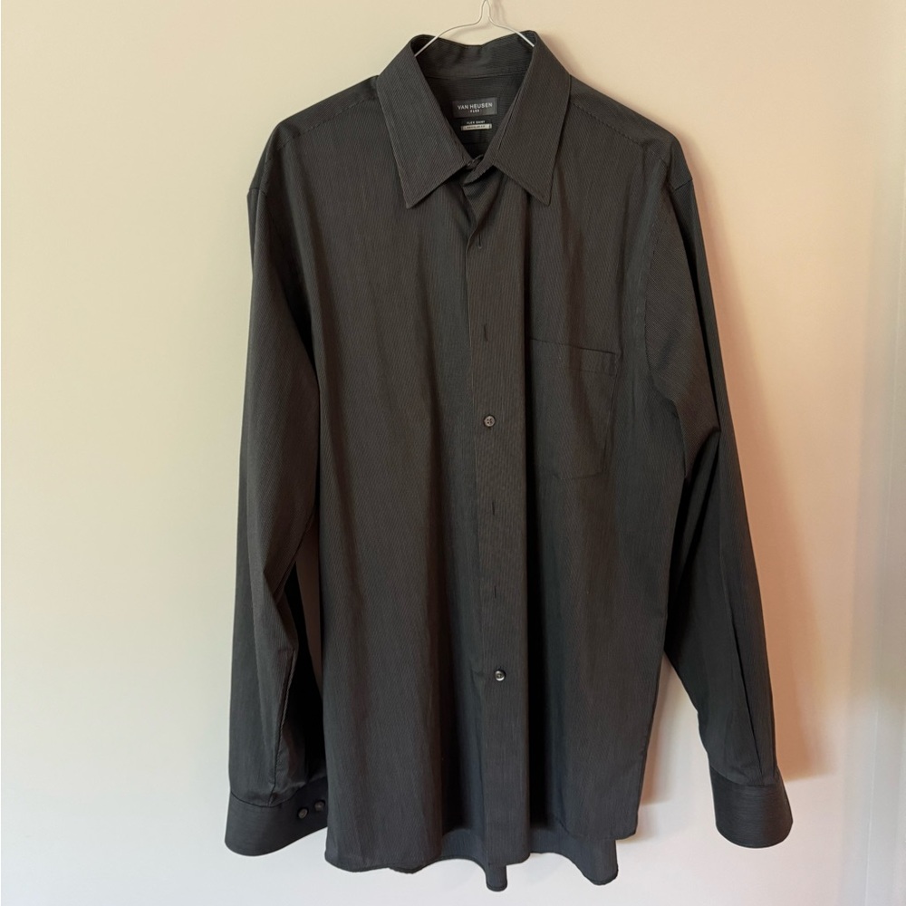Van Heusen Men’s Grey Dress Shirt